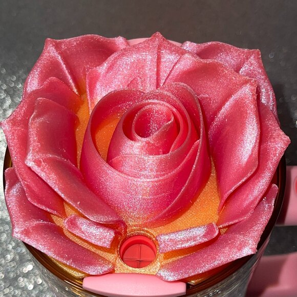 3D Rose Tumbler Topper that fit the new Barb x Stan 60s Twist n Turn lids - Picture 4 of 8